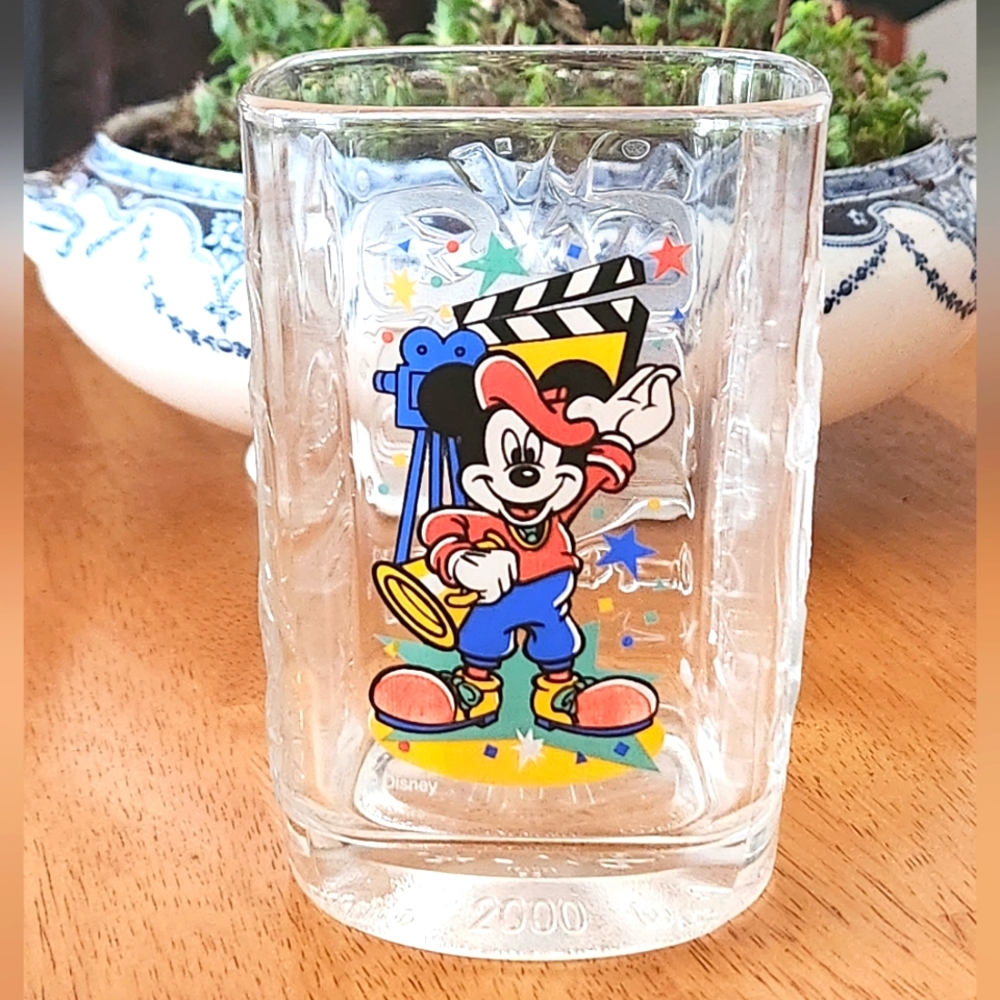 Vintage Y2K WDW McDonald's Hollywood Studios Collectible Glass